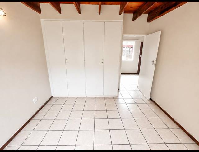 2 BEDROOM TOWNHOUSE FOR SALE IN CELTISDAL